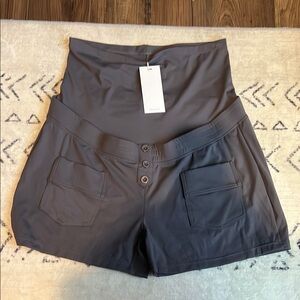 NWT Maacie Maternity Shorts Size Medium | Gray Over-Belly High Rise